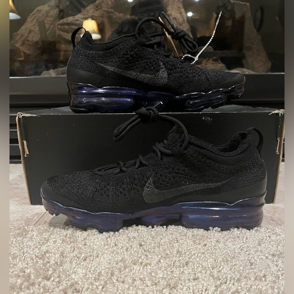 Size 7 - Nike Air VaporMax 2023 Flyknit Black Iridescent W 🔥🔥BRAND NEW no box - Picture 2 of 8